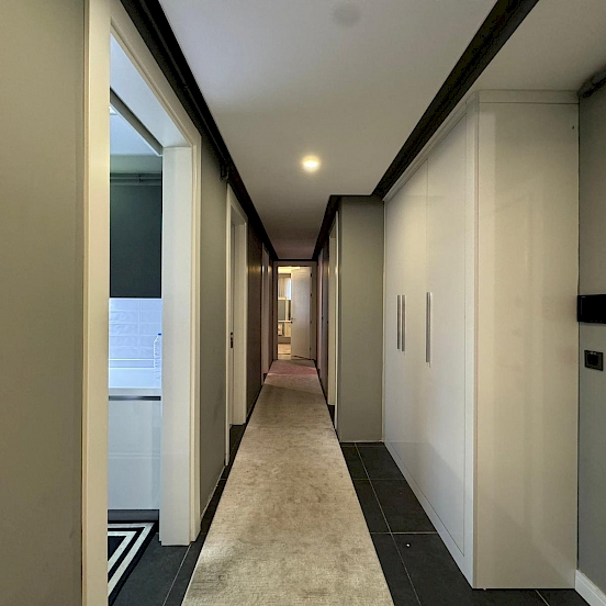 Four Seans Cadde Sitesinde Havuz Cephe Eşyalı Satılık 3+1 Daire