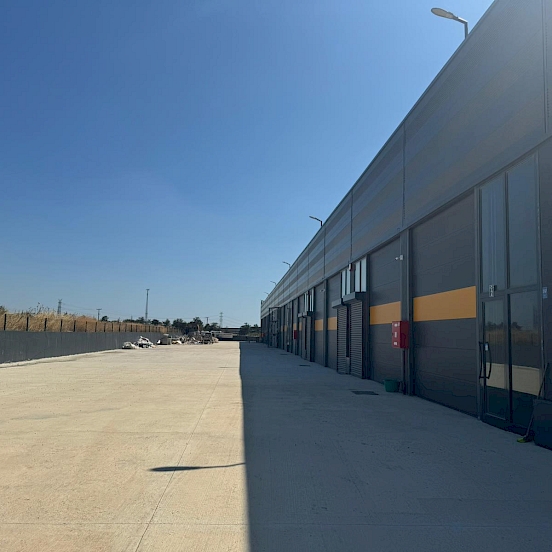 Kervancı-Şencan Sanayi Sitesinde Kiralık 100 m² işyeri Depo